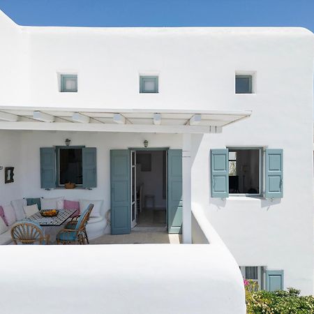 Mykonian Style W Shared Pool Houses & Nighttime Security Guard 오르노스 외부 사진