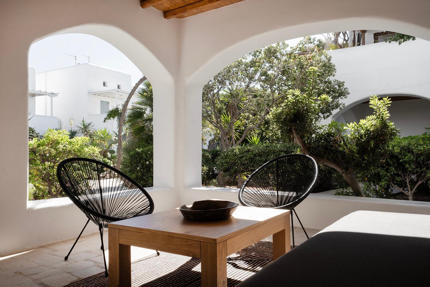 Mykonian Style W Shared Pool Houses & Nighttime Security Guard 오르노스 외부 사진